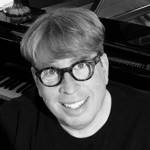 Meet your Posher, Tom